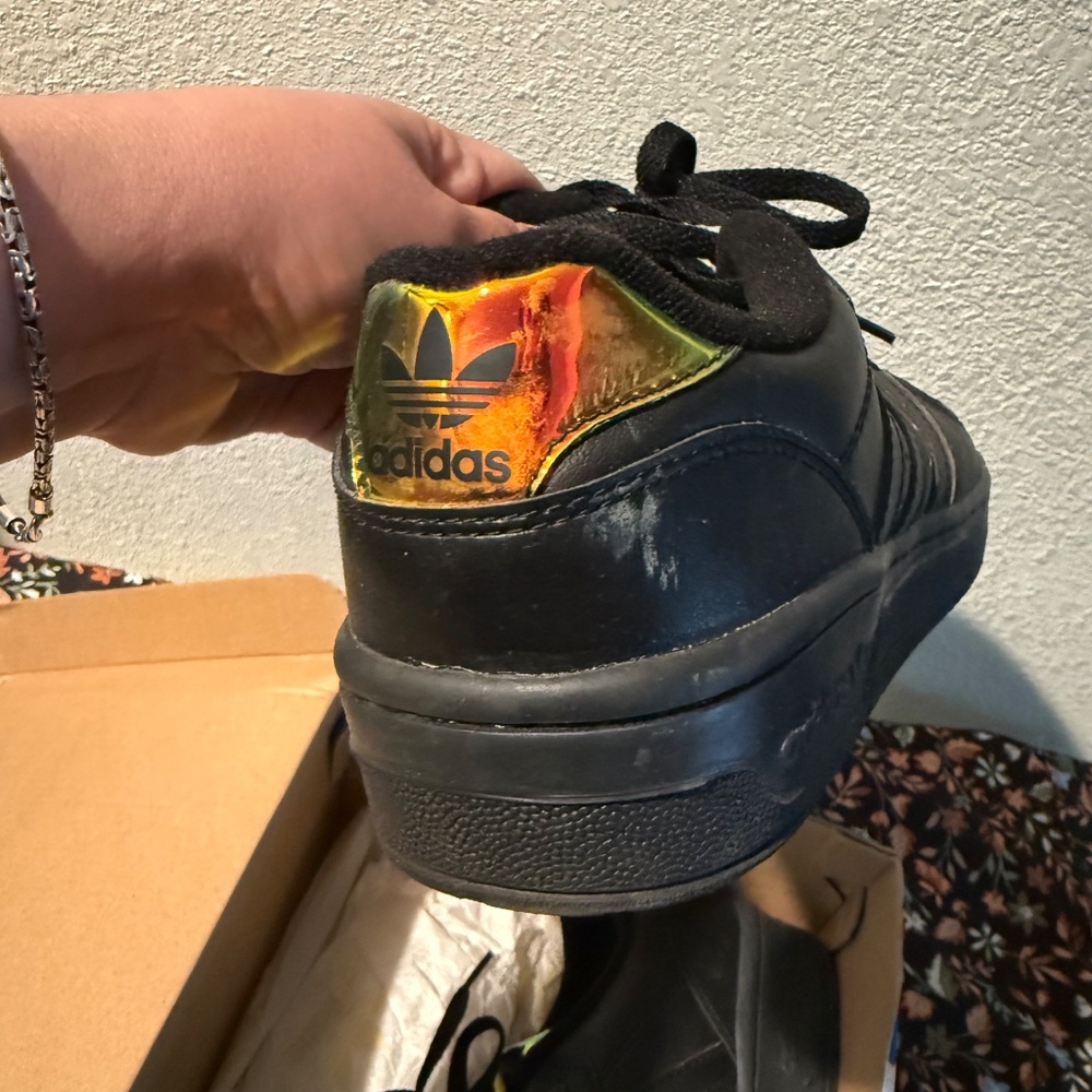 Adidas Rivalry Low Black Iridescent GUC Mens Size 9 (box says 8.5) - Picture 12 of 14